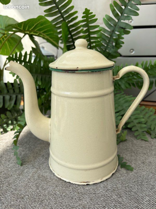 Fed up reality incomplete cafetière emaillee en relief Reviewer Generous narrow