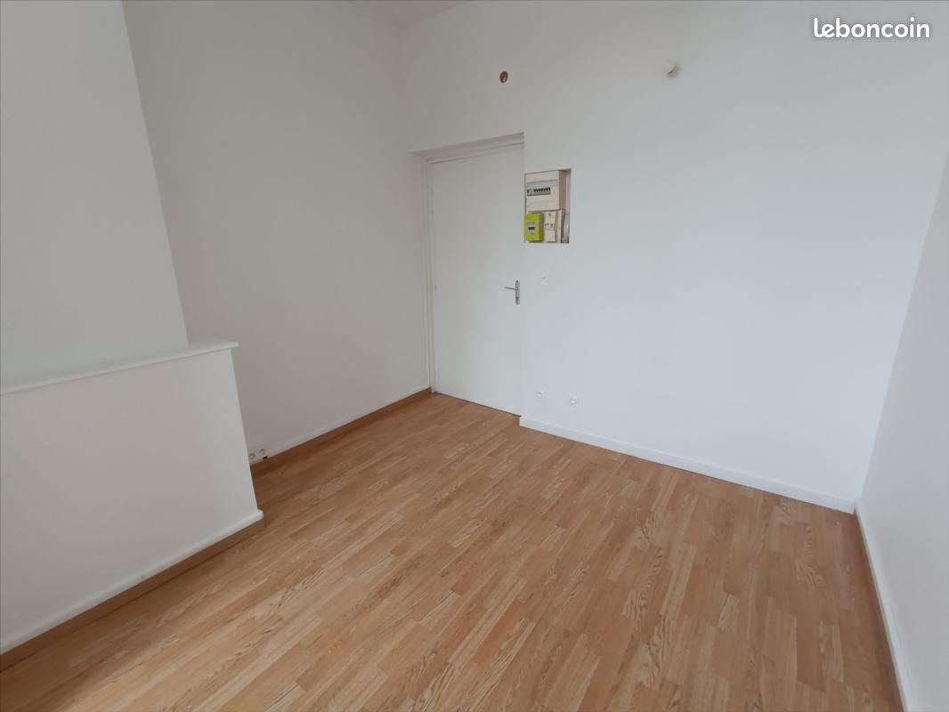 Appartement 1 pièce 14 m² · à Roubaix · 14 m² · 455 €