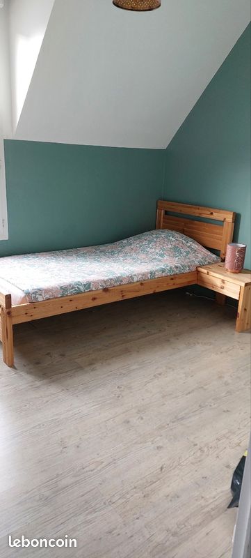 Lit enfant scandinave 90x200 – Comme neuf (image 1)