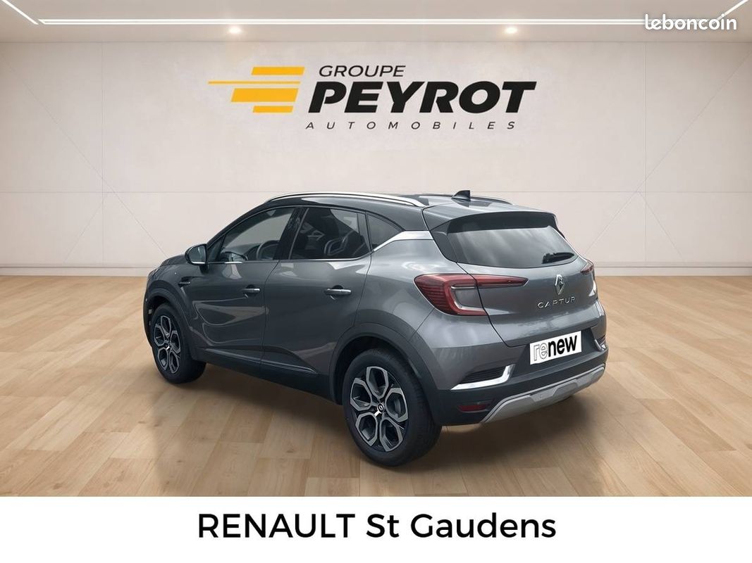 RENAULT Captur TCe 90 Techno (image 7)