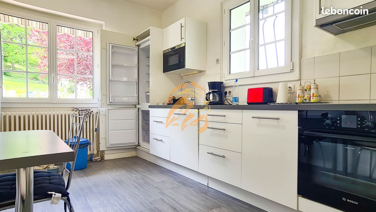 Maison 12 pièces 197 m² - Magnac-sur-Touvre 16600 (image principale 7)