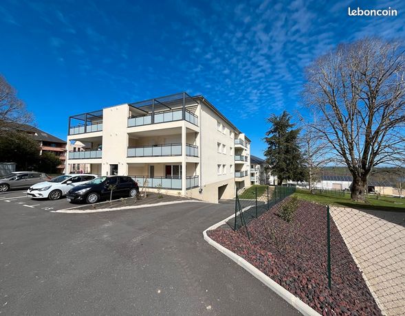 Parking/box BARAQUEVILLE