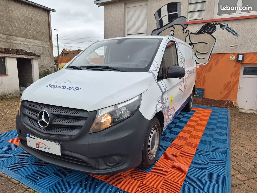 Mercedes vito 109 cdi mixto compact e6 2017 (image 2)