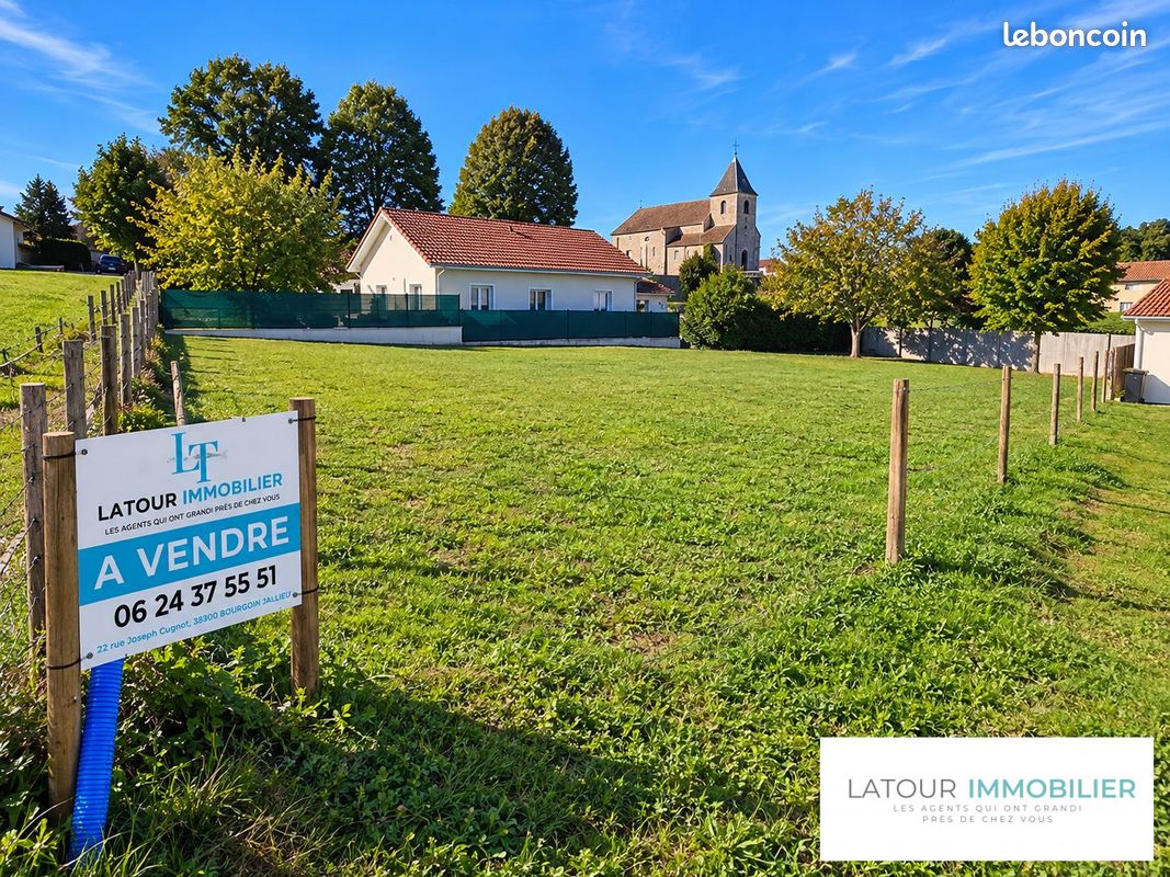 Terrain 760 m² · à Nivolas-Vermelle · 760 m² · 145 000 €