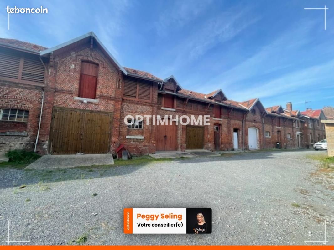 Maison 12 pièces 156 m² · à Wignehies · 156 m² · 163 000 €