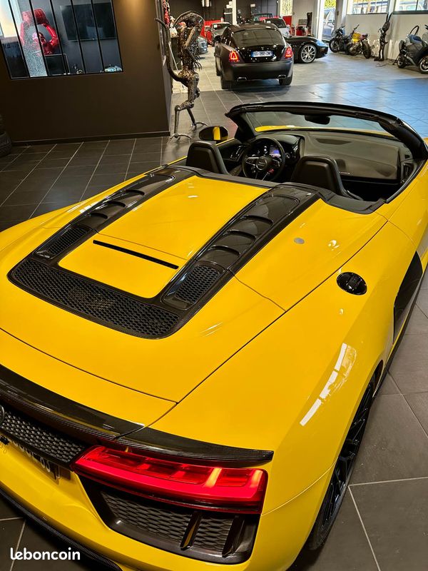 Audi r8 v10+ spyder 610 cv (image 9)