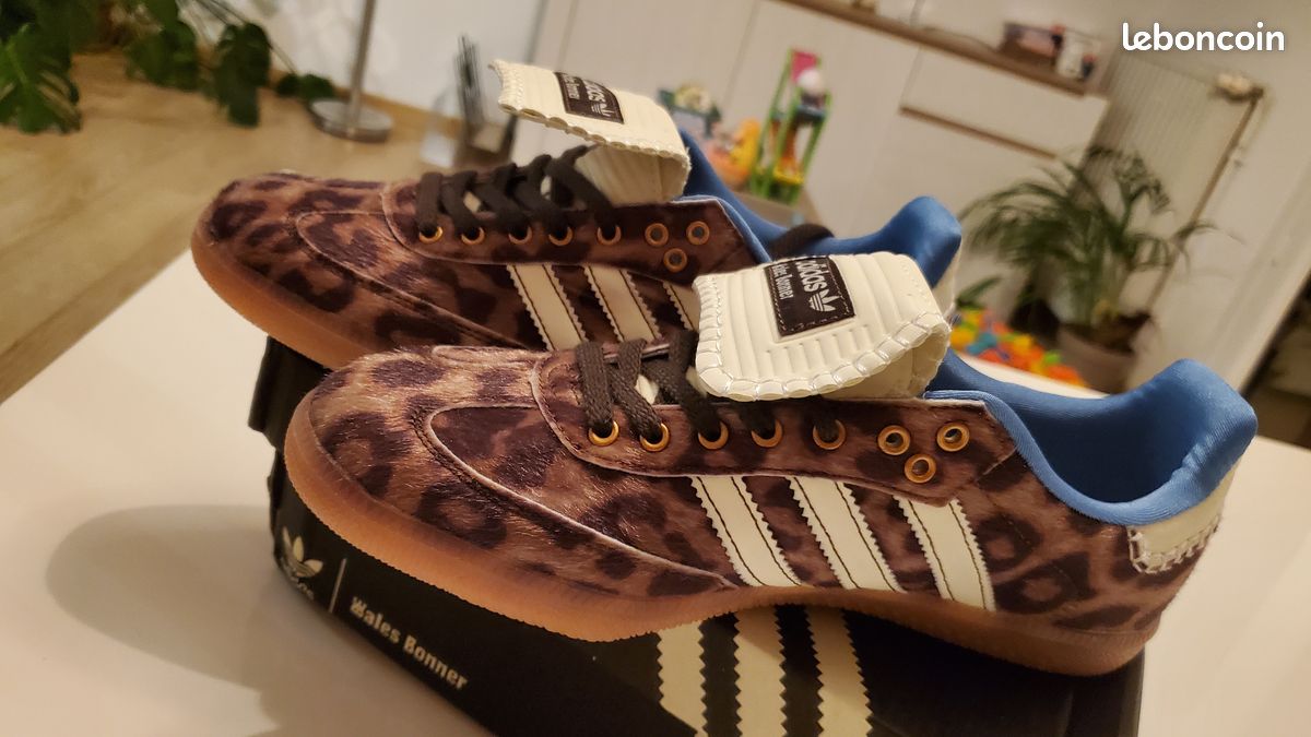 Wales Bonner x adidas Samba Pony Leo "DARK BROWN " - Chaussures