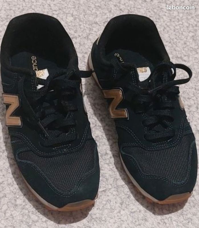 Baskets femme NEW BALANCE Taille 39) EN EXCELLENT ÉTAT Chaussures