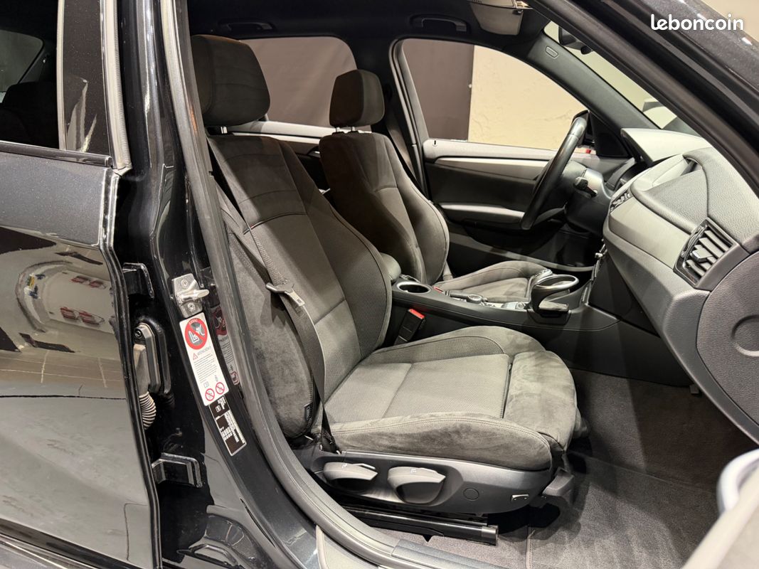 BMW X1 20D 184ch M Sport X Drive - SUIVI COMPLET - APPLE CARPLAY - SIÈGE ALCANTARA CHAUFFANTS - ATTELAGE (image 16)