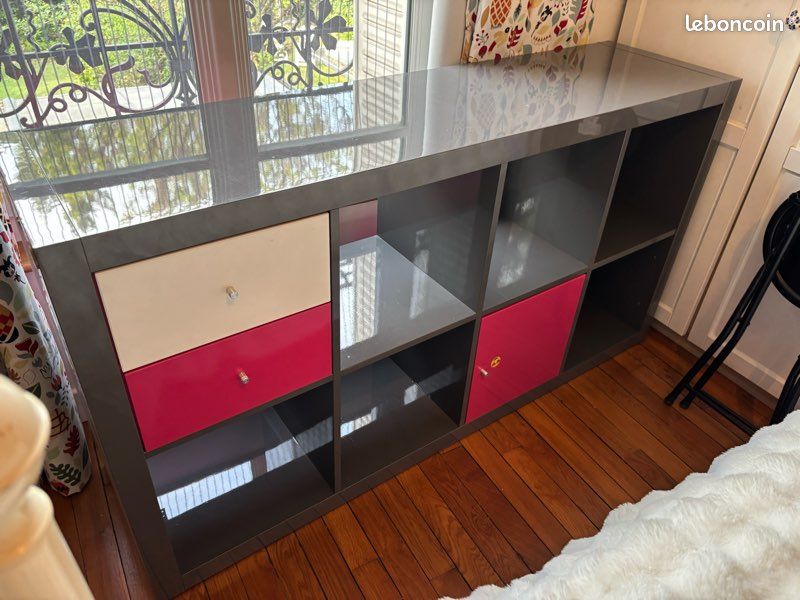 Étagère cube IKEA Kallax grise (image 1)