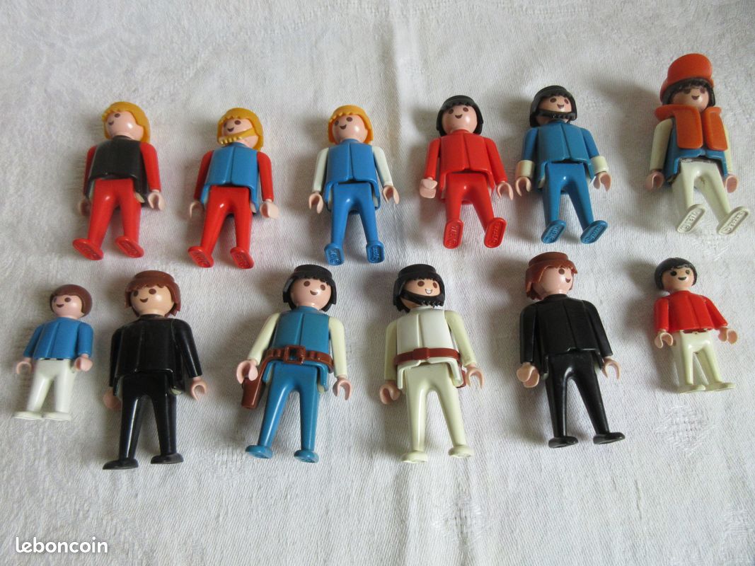 Lot De 369 Personnages Playmobil – Vintage, 1974 (occasion)