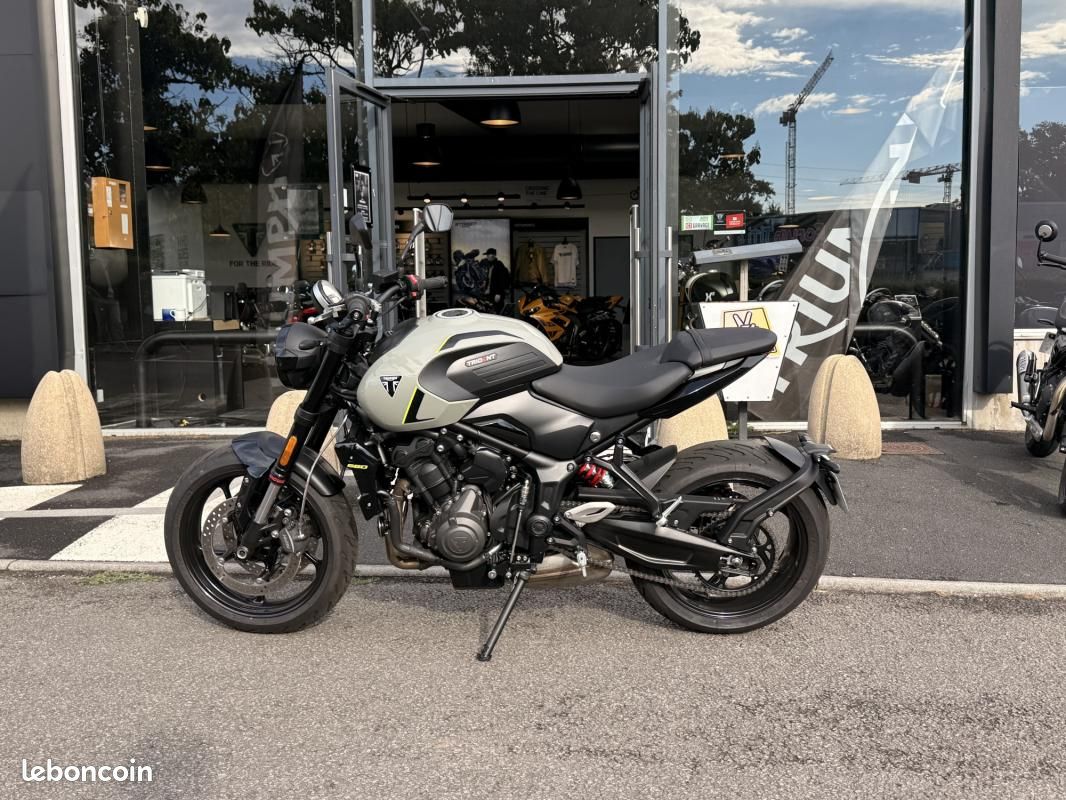 Triumph TRIDENT 660 (image 3)
