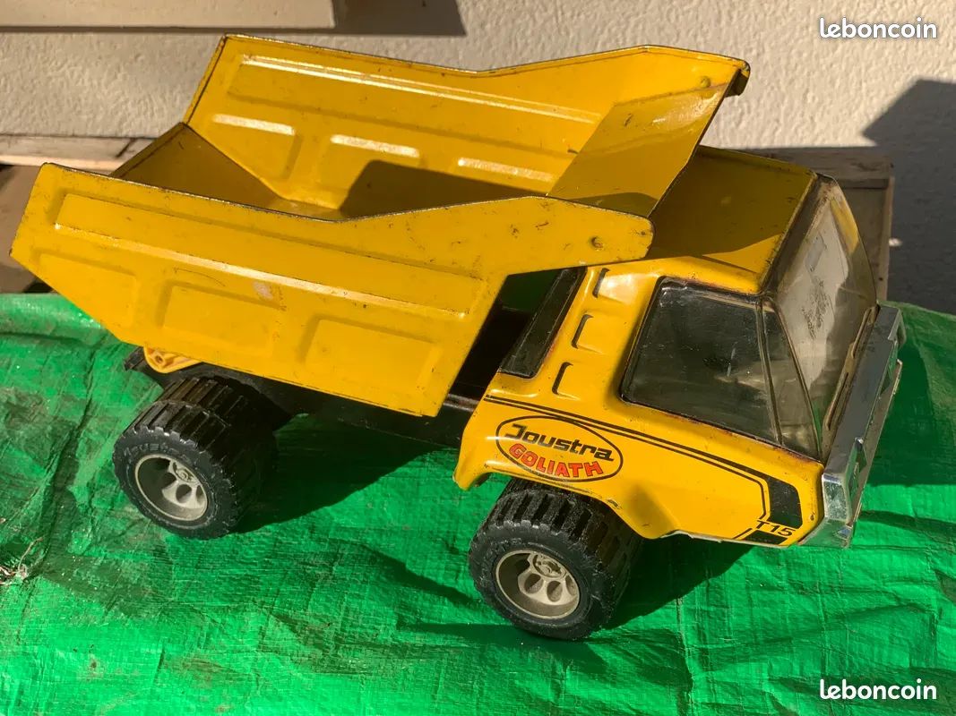 Camion goliath joustra année 70 dans son jus - Collection