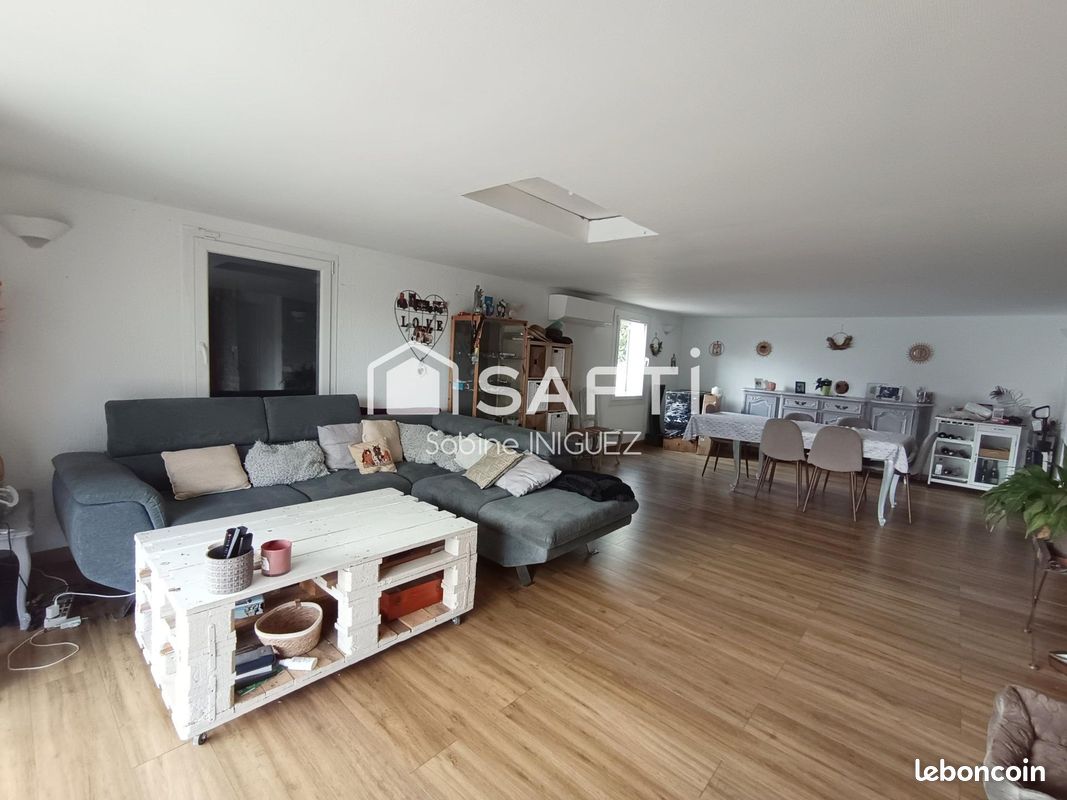 Maison 5 pièces 143 m² · à Castres · 143 m² · 238 000 €