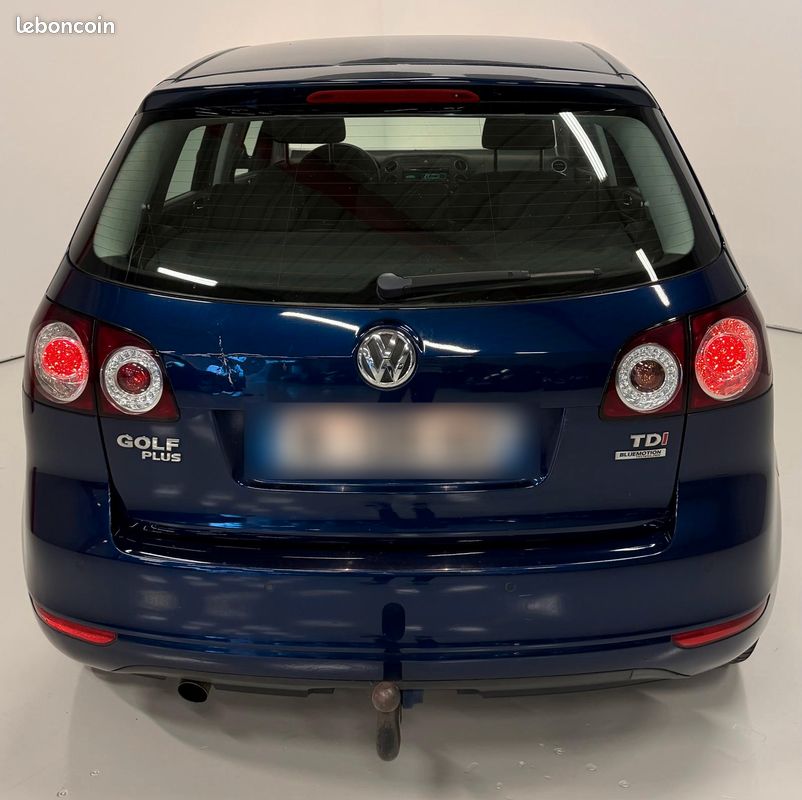 Volkswagen Golf Plus 1.6 TDI 105ch BlueMotion Technology Trendline Garantie 12 Mois Kit Distribution Neuf Climatisation / Radar de Stationnement / Régulateur de Vitesse / Rétroviseurs Rabattables (image 7)