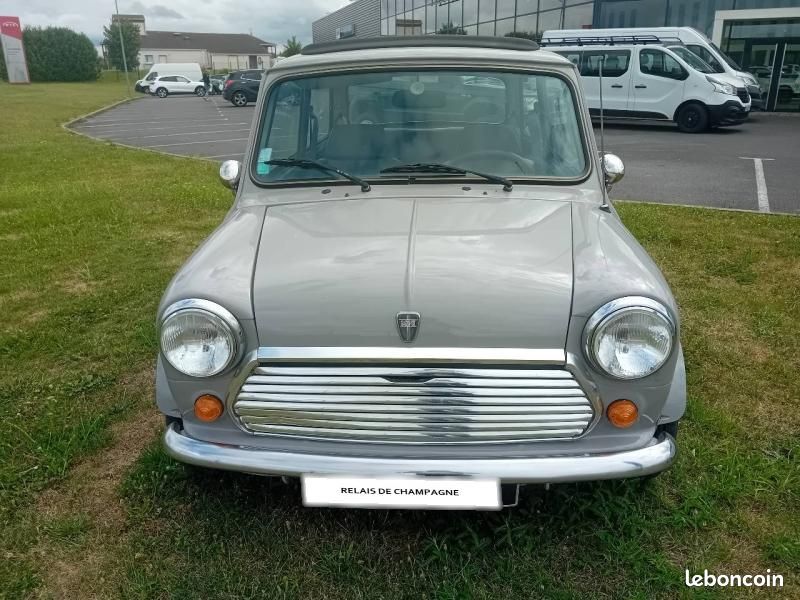 Austin Mini 1000 (image 2)
