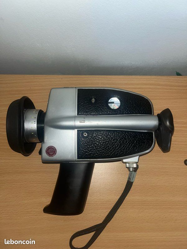 Ancienne camera modèle: paillard bolex  l 8  - 8 mm d à Meaux | Clasf