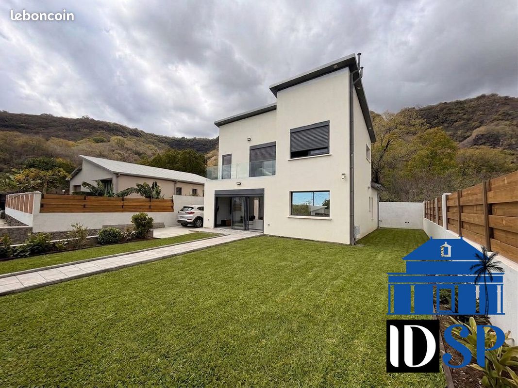 Maison 5 pièces 138 m² · à Saint-Paul · 138 m² · 483 000 €