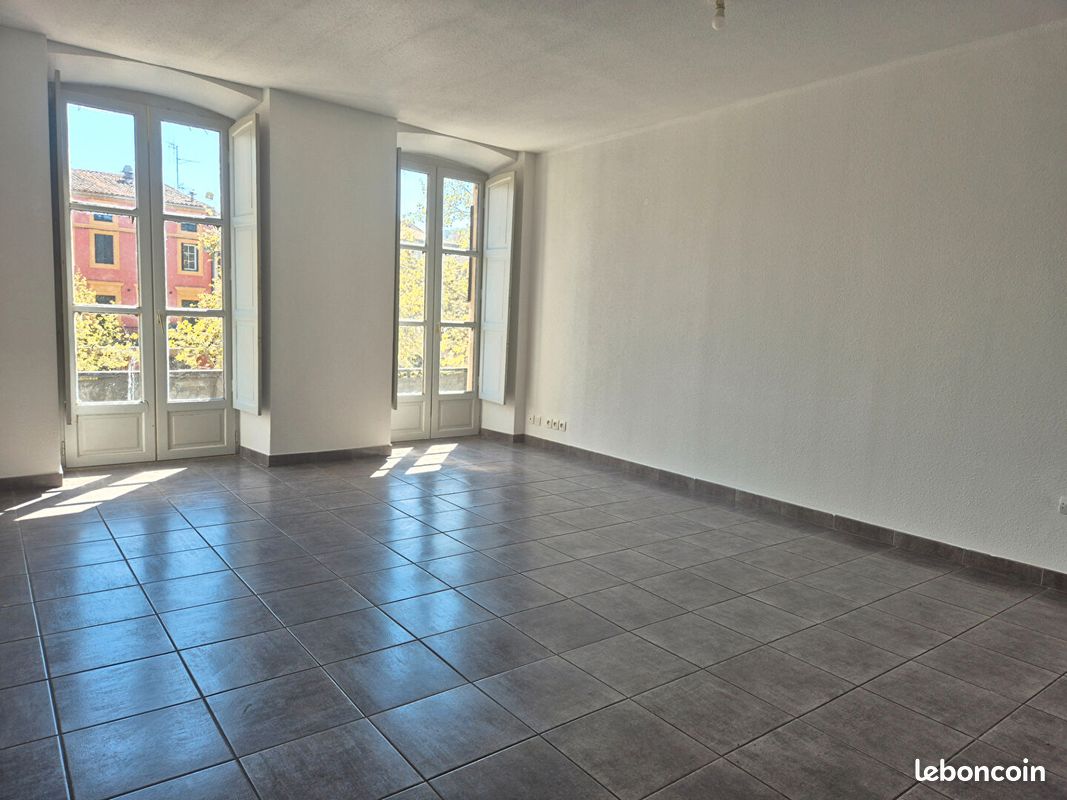 Appartement 3 pièces 80 m² · à Limoux · 80 m² · 530 €/mois