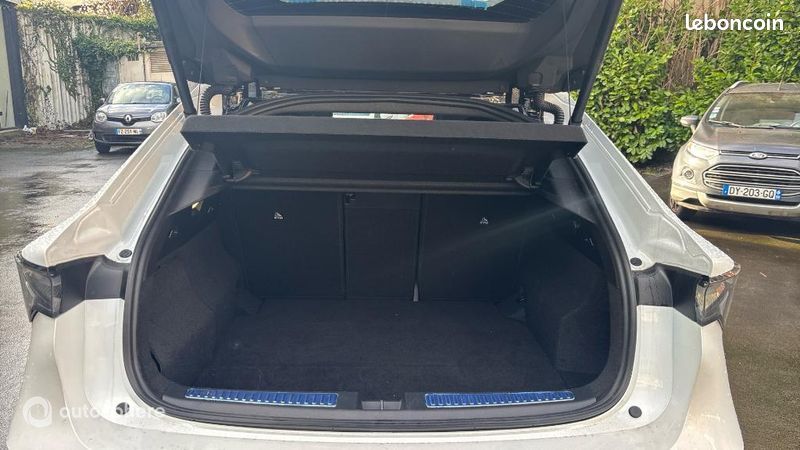 Renault Rafale 1.2 E-Tech hyper hybrid 300ch atelier Alpine 4x4 - 25 (image 14)