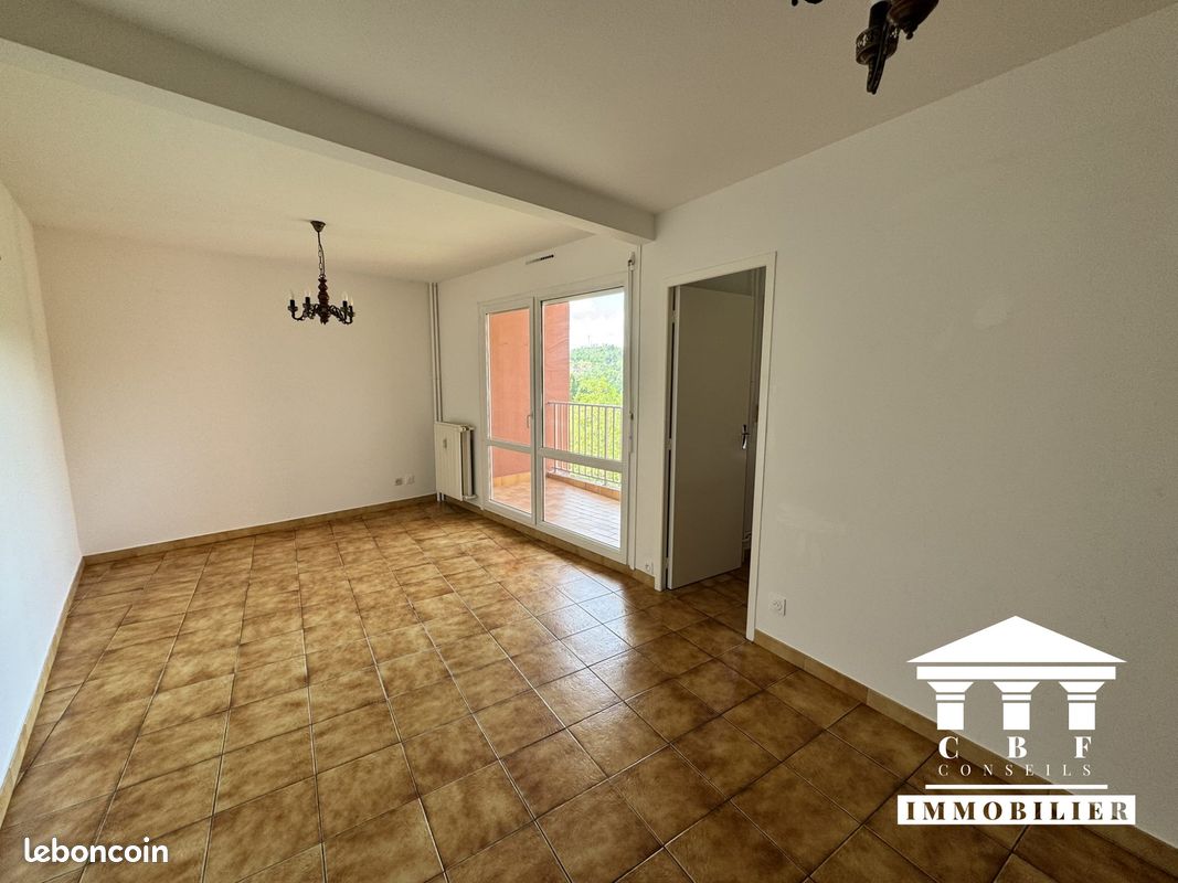Appartement 3 pièces 61 m² · à Le Creusot · 61 m² · 73 000 €