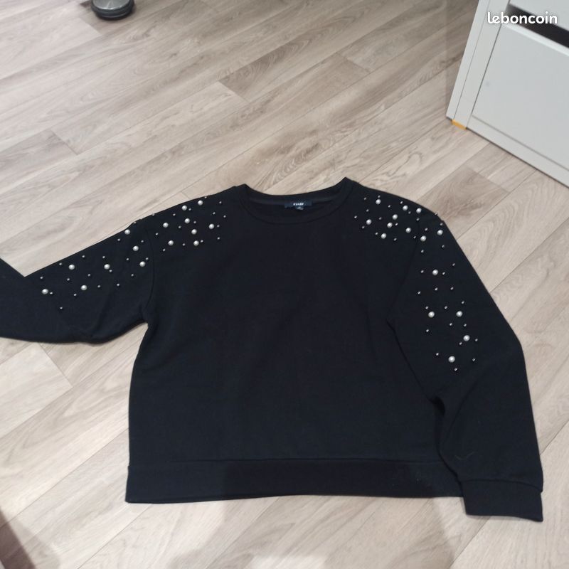 Lot de 3 sweat en 14 ans (xs) (image 3)