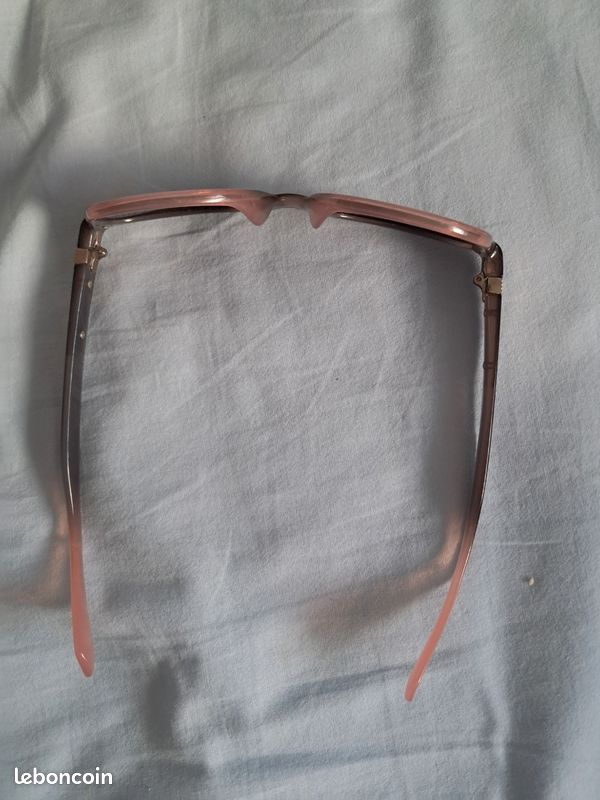 Lunette de soleil (image 3)