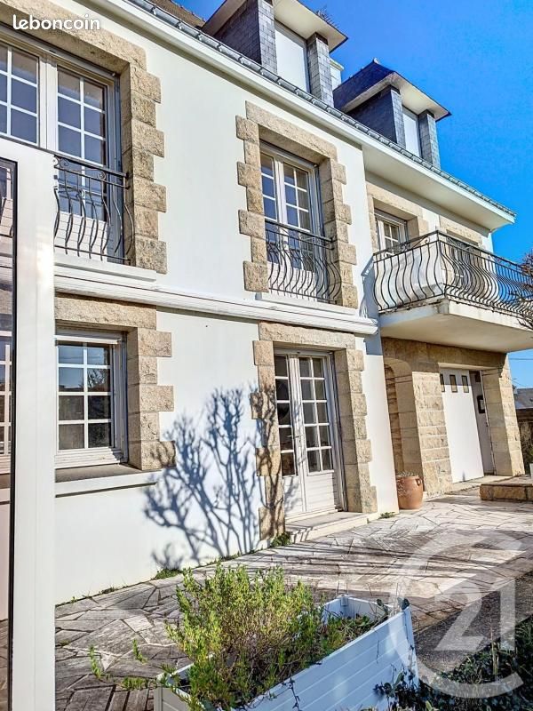 Maison 7 pièces 241 m² · à Ploemeur · 241 m² · 499 510 €