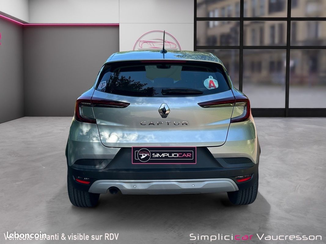 RENAULT CAPTUR Blue dCi 115 EDC Zen/ Distribution OK (image 11)