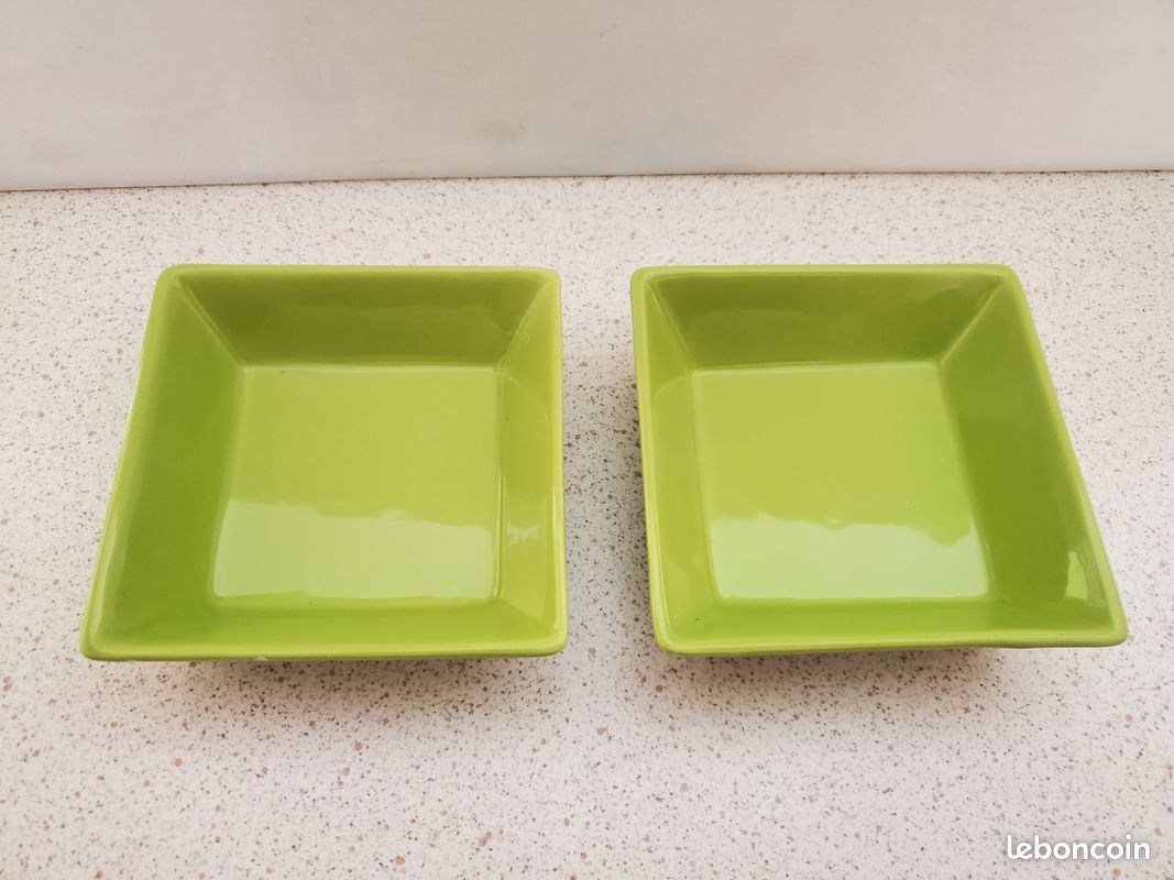 Lot de 2 plats de forme carrée (image 1)