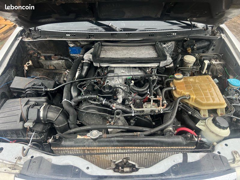 Toutes pièces Suzuki grand vitara 1 2.0 Tdi 8v turbo 4x4 de 2001 (image 4)