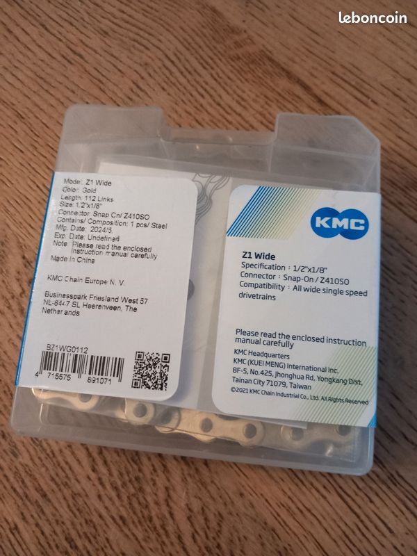 KMC Z1 WIDE CHAIN (1/8) | Vélo Xpress KMC Z1 WIDE CHAIN (1/8) | Vélo Xpress