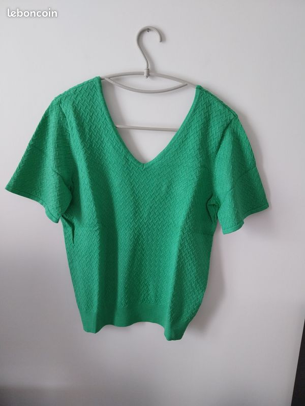 C'est Beau La Vie haut femme manche courte taille M neuf (image 1)