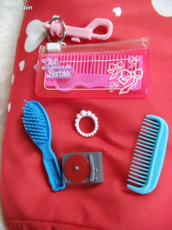Poupée BARBIE + Accessoires et Vêtements (image 5)