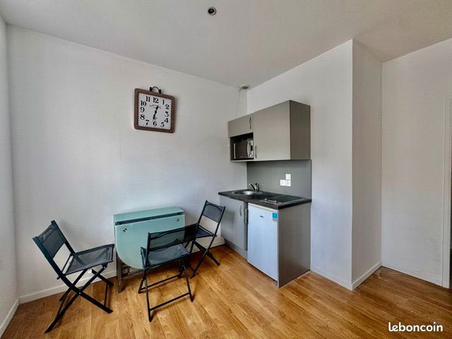 Appartement 1 pièce 24 m² · à Saint-Étienne · 24 m² · 350 €/mois