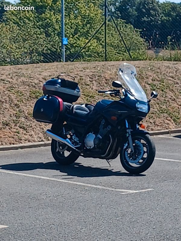 Yamaha diversion 900 (image 1)