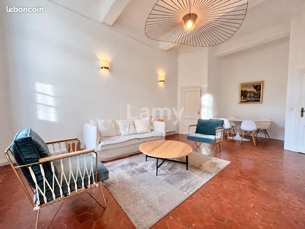 Appartement 2 pièces 52 m² · à Aix-en-Provence · 52 m² · 1 402 €/mois