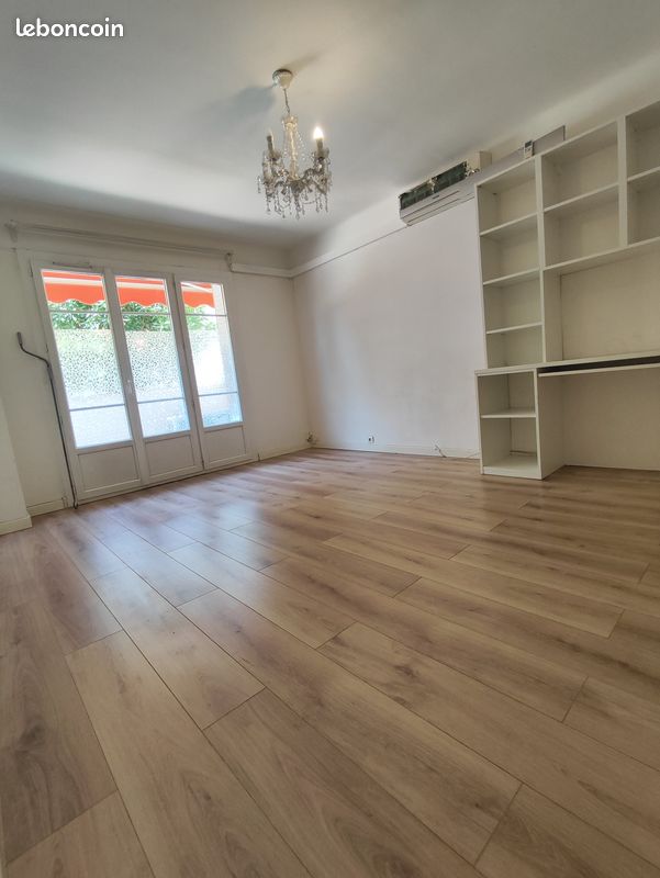 Appartement 3 pièces 57 m² · à Toulon · 57,1 m² · 160 000 €
