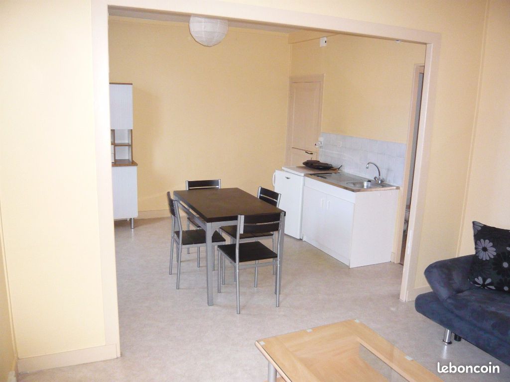 Appartement 2 pièces 37 m² · à Les Hauts-d'Anjou · 37 m² · 425 €