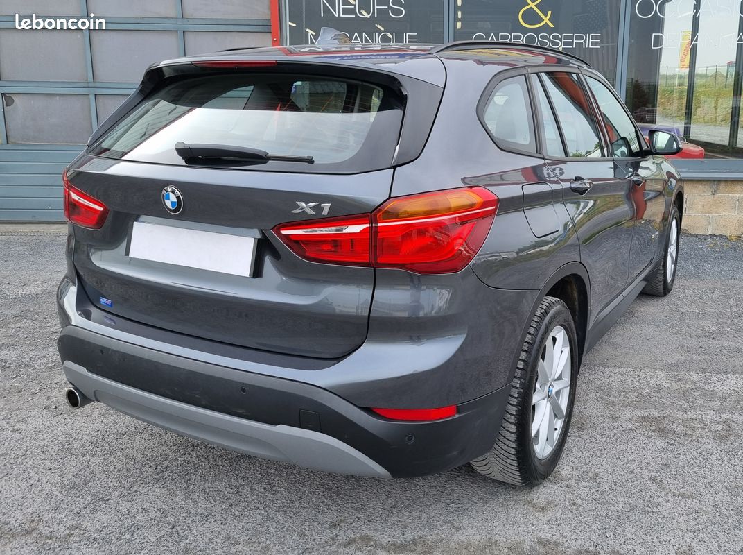 BMW X1 sDrive16d 116ch Lounge (image 2)