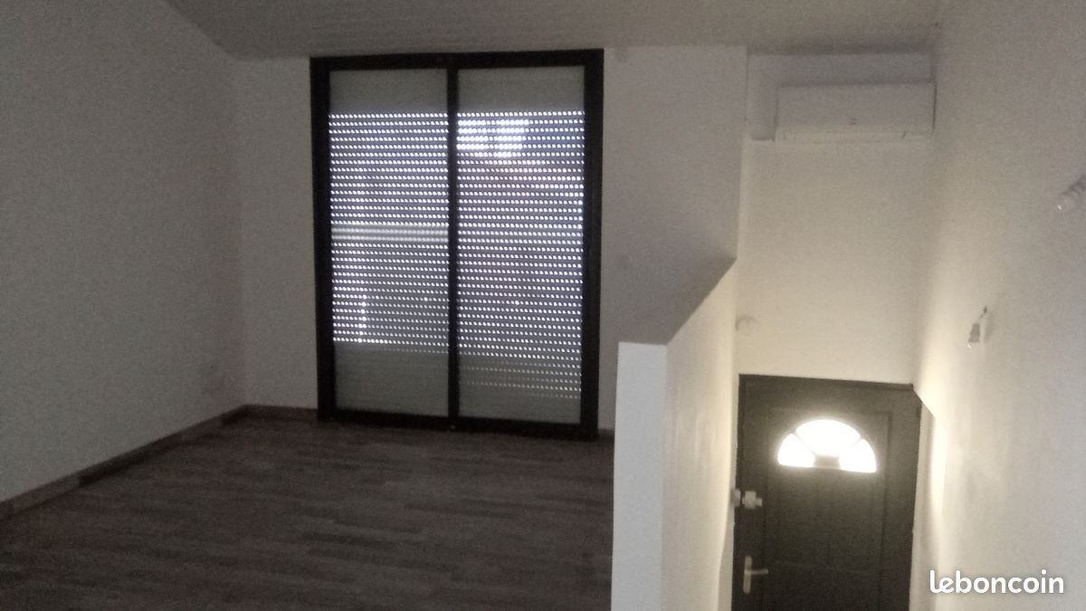 Maison 3 pièces 85 m² · à Pinet · 85 m² · 185 000 €
