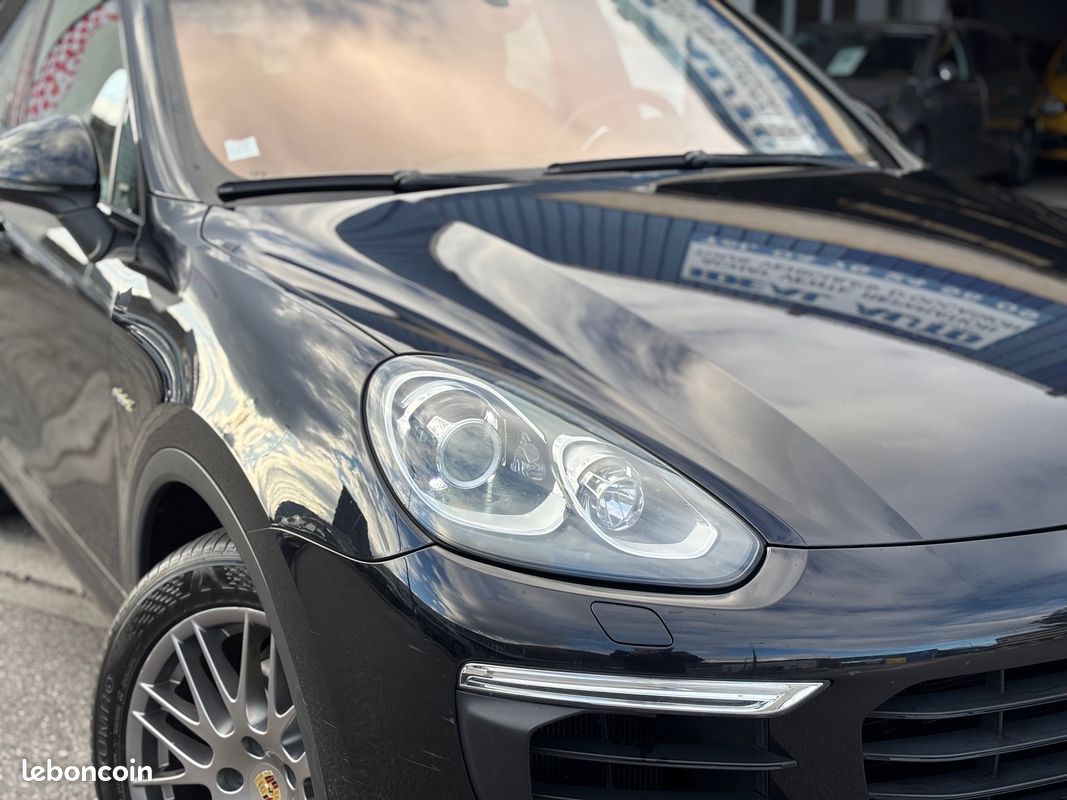 Porsche Cayenne II (2) 3.0 416ch S e-Hybrid Tiptro - Toit Ouvrant / Caméra / Accès Confort (image 10)
