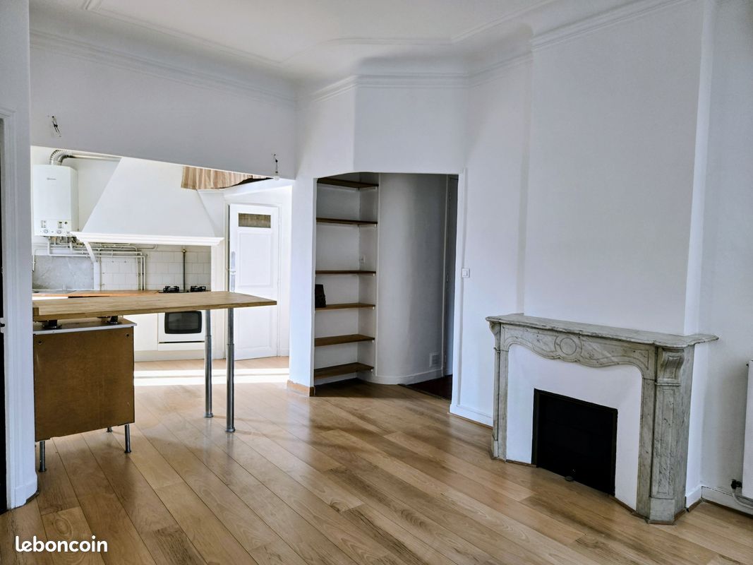 Appartement 4 pièces 72 m² · à Marseille · 72 m² · 895 €/mois