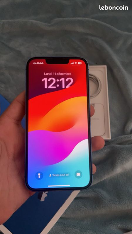 IPhone 13 (image 2)