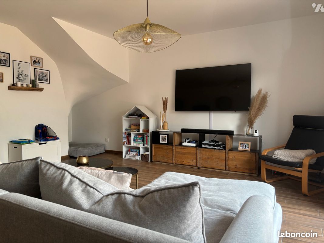 Maison 4 pièces 90 m² (image 1)