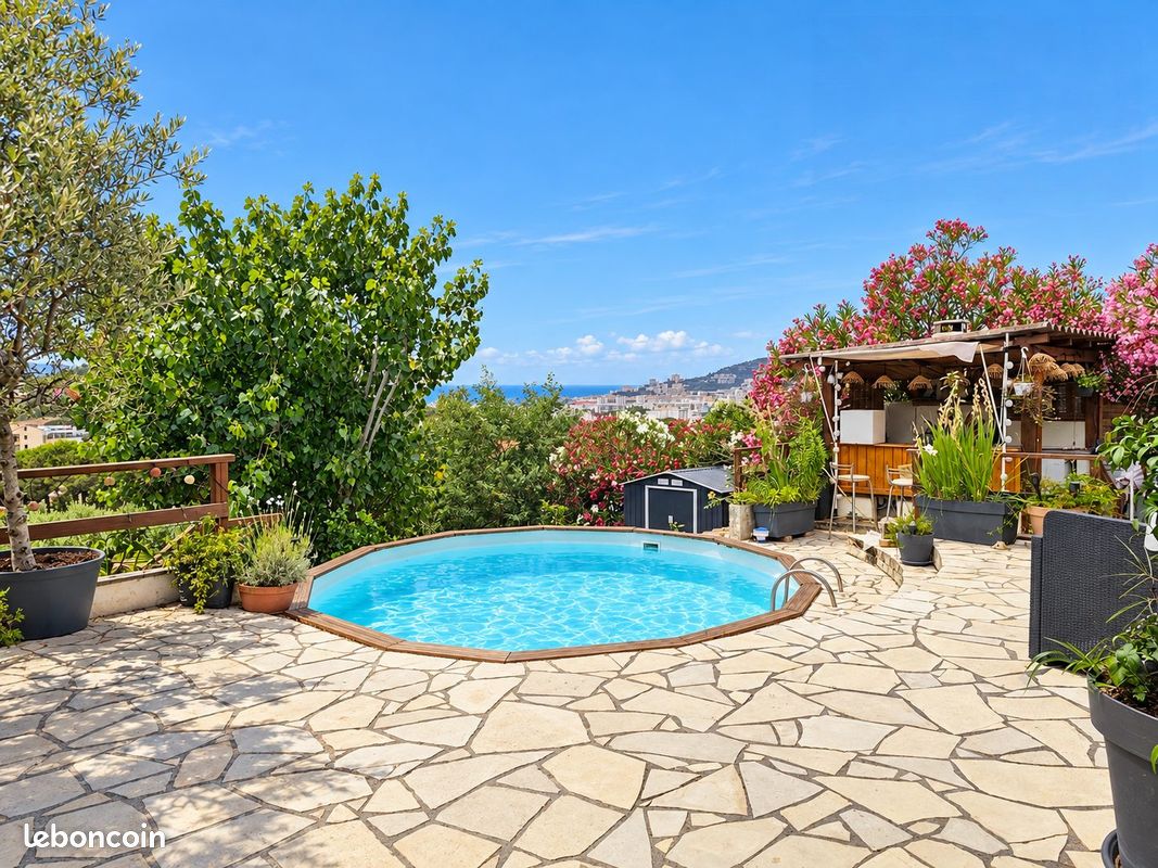 Maison 3 pièces 87 m² · à Ajaccio · 87 m² · 470 000 €