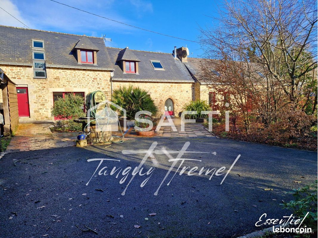 Maison 9 pièces 320 m² · à Guidel · 320 m² · 748 800 €