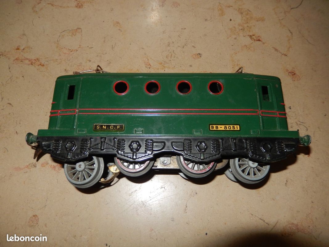 Coffret Train Hornby M6 – Locomotive BB 8051 Avec Voitures Et Rails