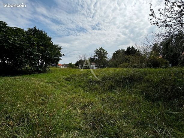 Terrain 906 m² MONTAUBAN