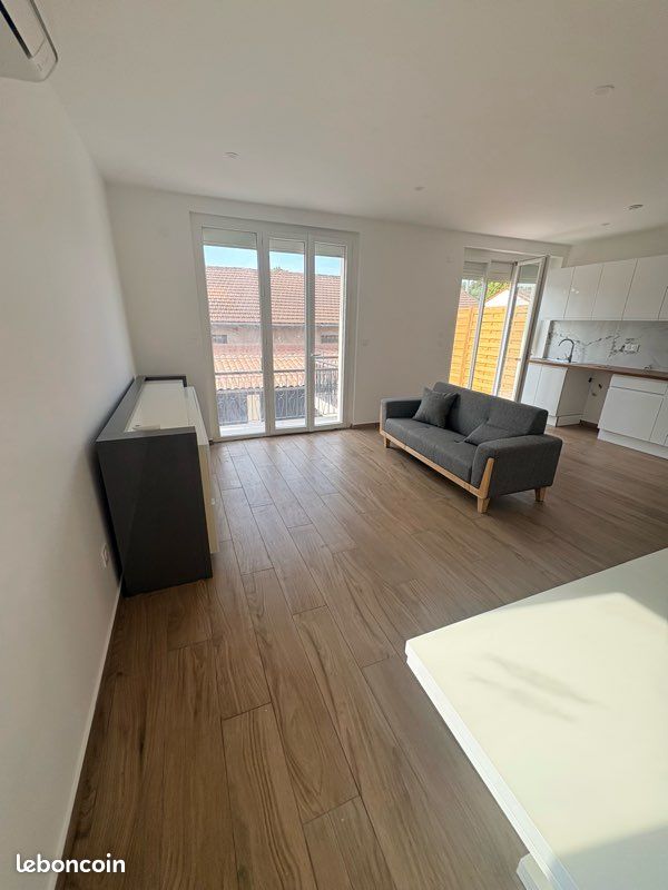 Appartement 3 pièces 60 m² · à Arles · 60 m² · 920 €